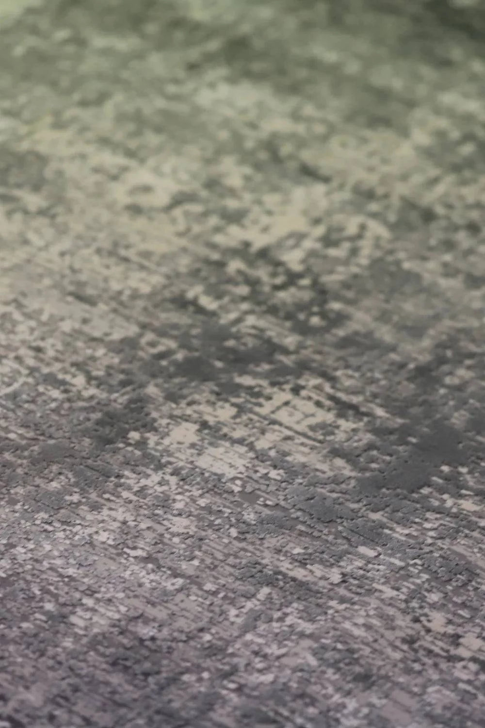 Ombre Charcoal / Silver Luxury Rug - Rydan Interiors