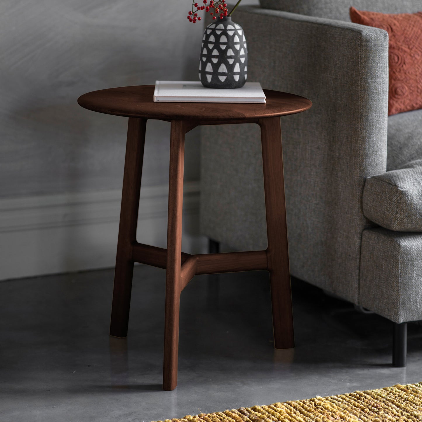 Oslo Scandi Design Round Side Table | Walnut 