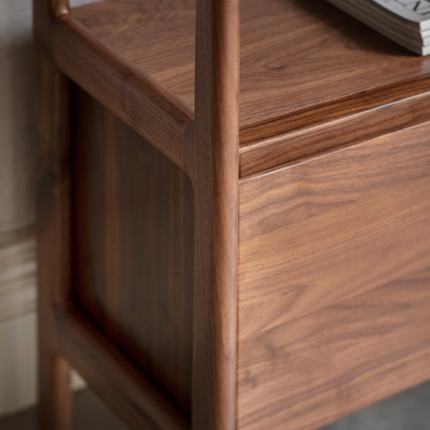 Oslo Scandi Design Open Display | Walnut 