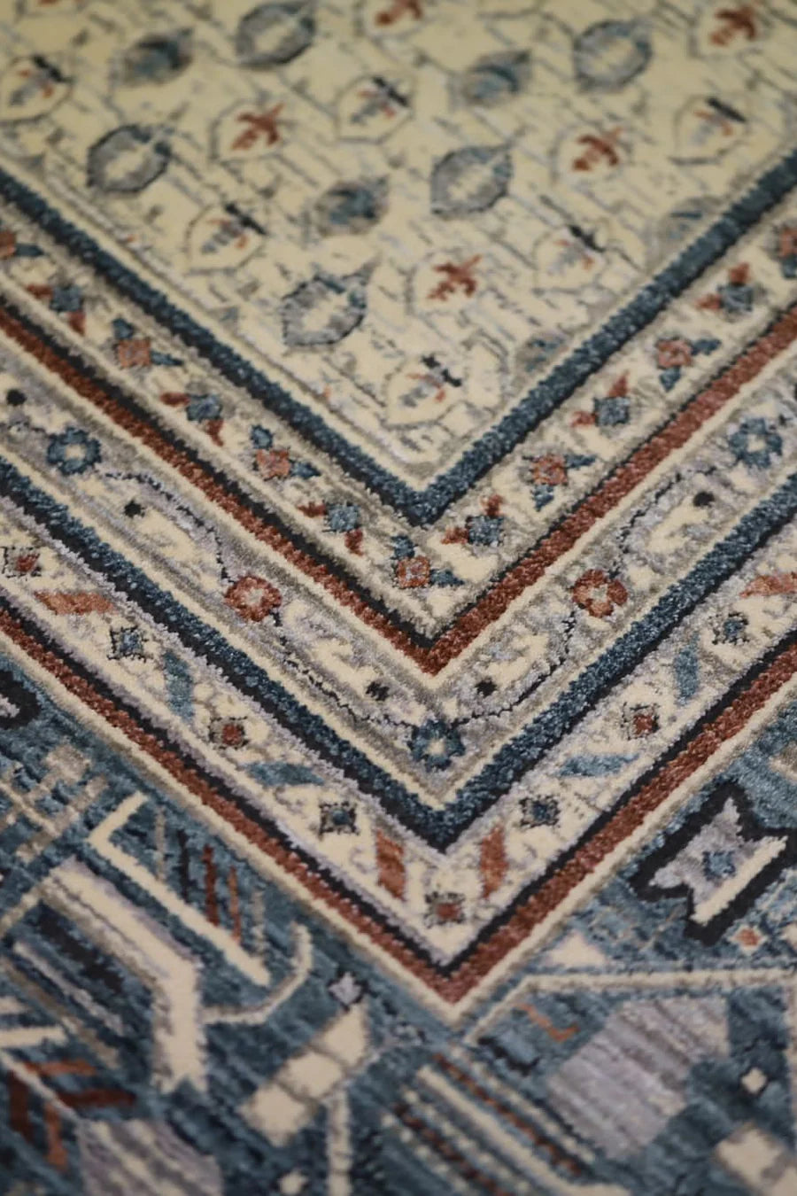 Heritage Luxury Rug | Serrabend