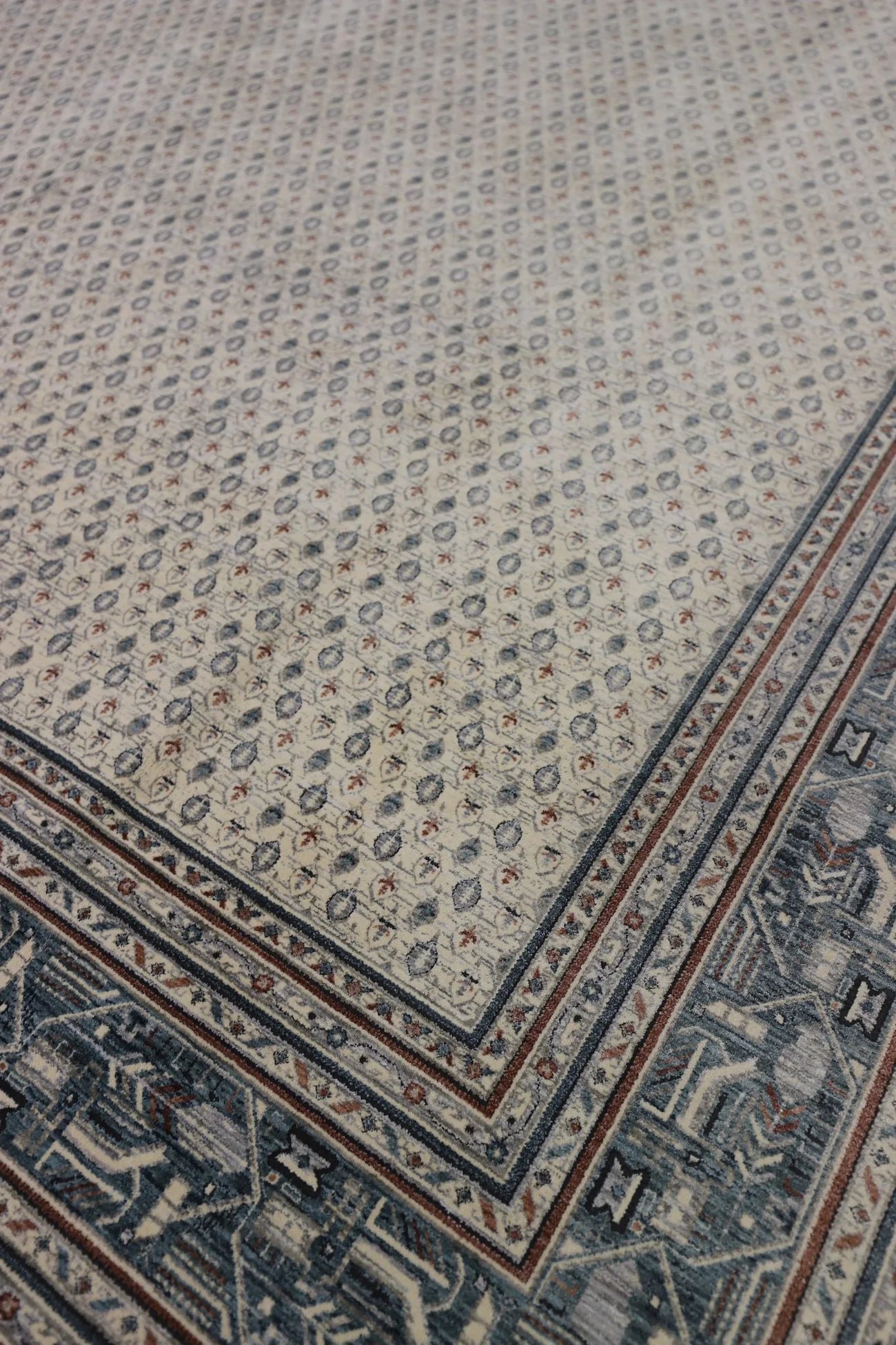 Heritage Luxury Rug | Serrabend