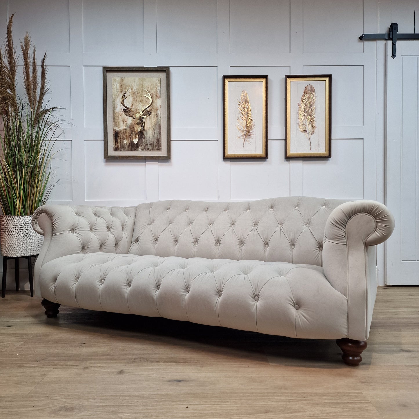 Dorchester Velvet Chesterfield | Passione