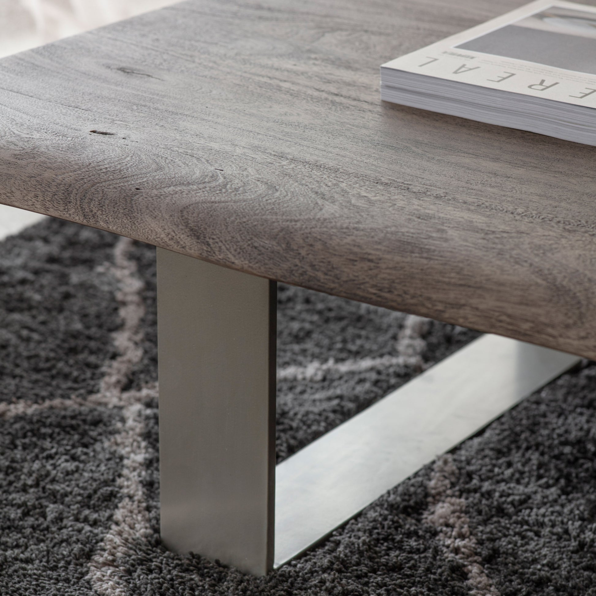 Acacia Live Edge | Metal Feet Coffee Table 