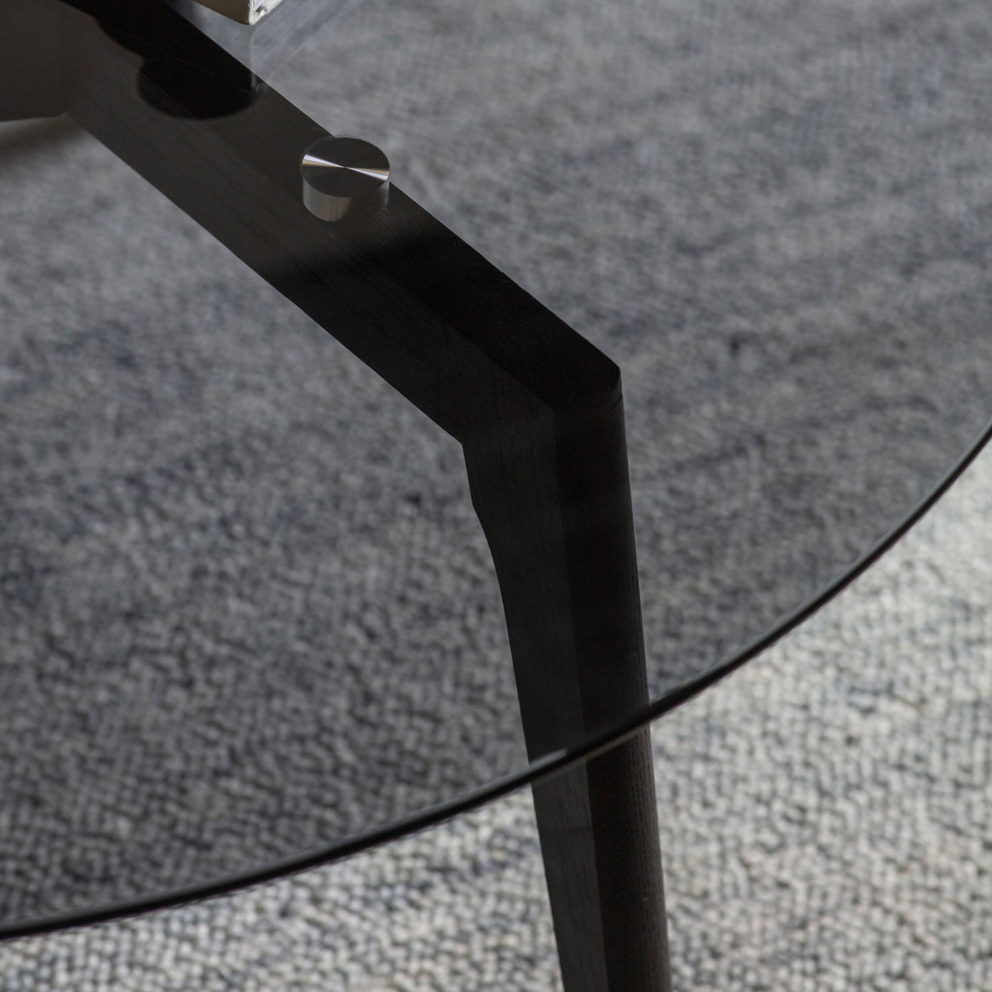Bromley Glass Top Round Coffee Table | Black