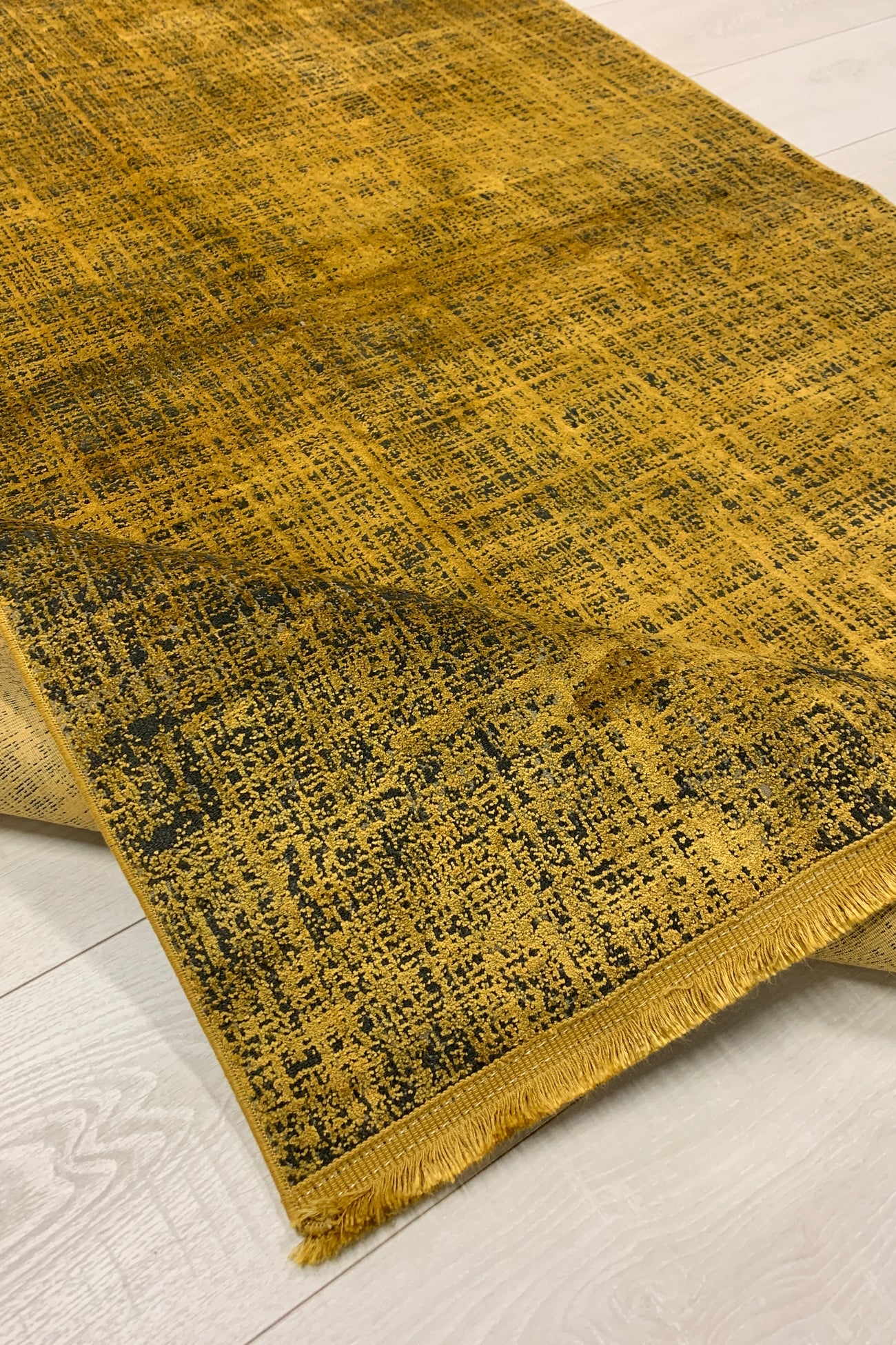 Colore Luxury Rug | Mustard