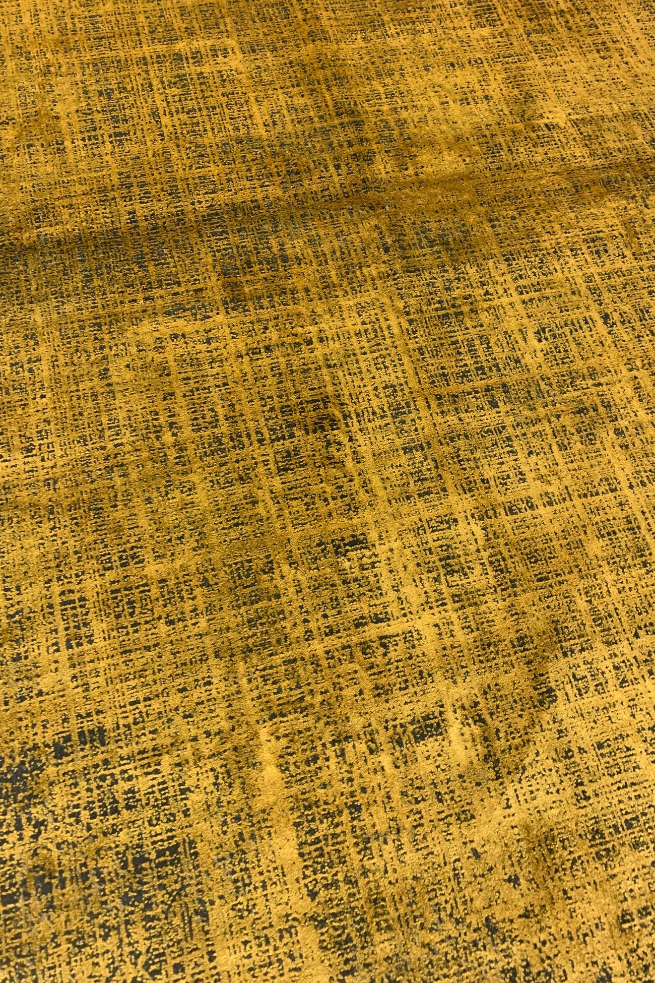 Colore Luxury Rug | Mustard