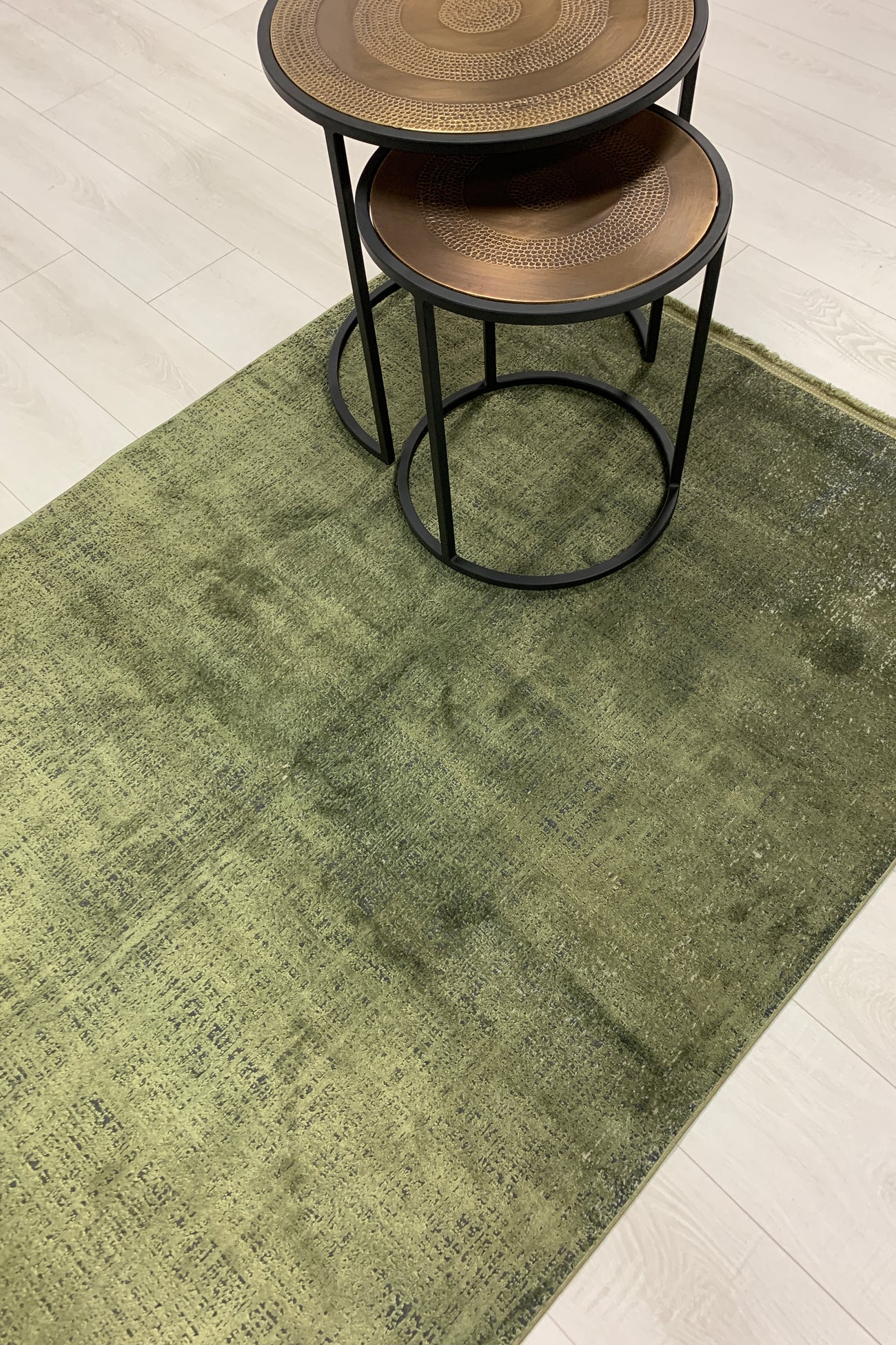 Colore Luxury Rug | Olive