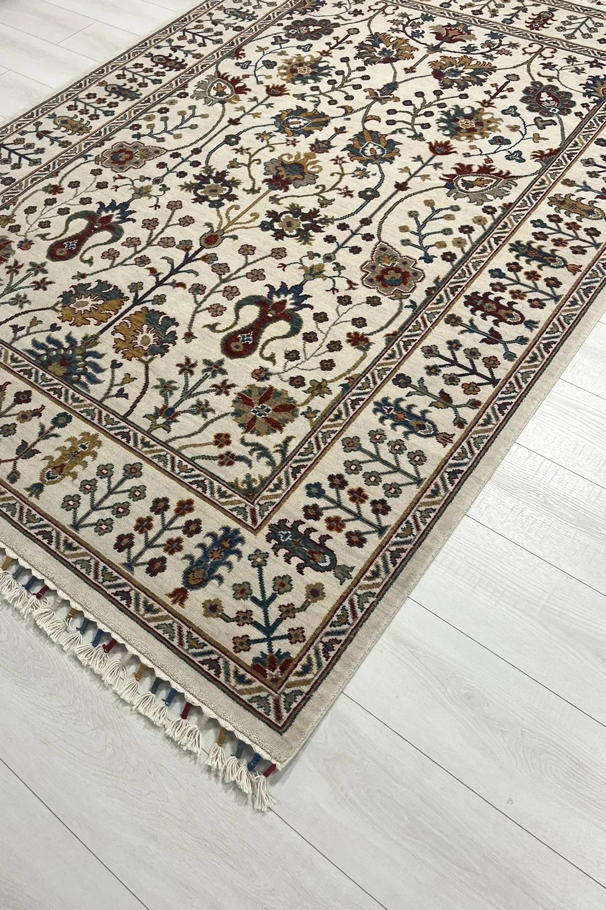 Amiri Luxury Rug | Ivory