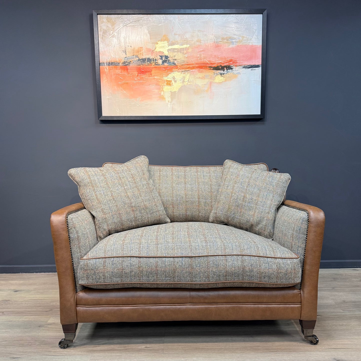 Balmoral Traditional Harris Tweed Sofa | Snuggler