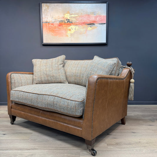 Balmoral Traditional Harris Tweed Sofa | Snuggler