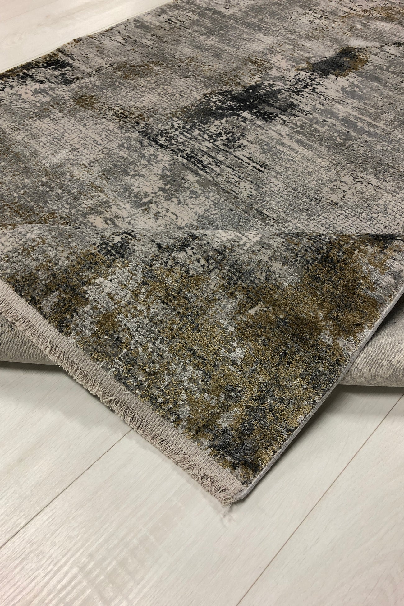 Toros Illusion Luxury Rug | Frost Grey