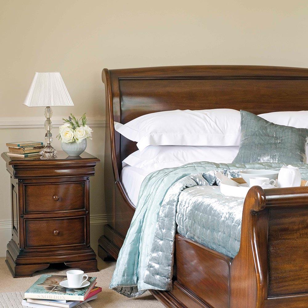 Normandie King Size Bedstead With High Footboard