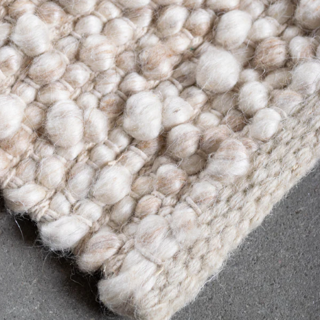 Pebble Luxury Rug