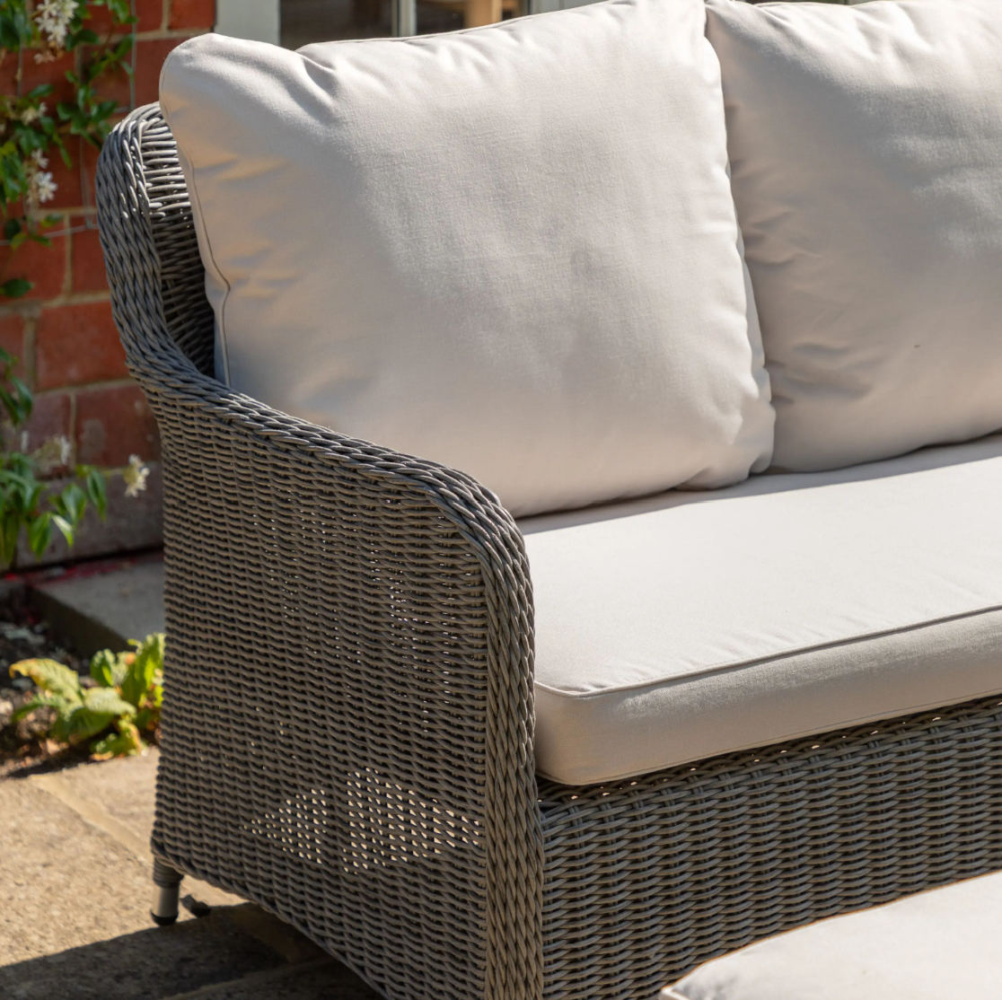 Ascot Corner Outdoor Dining Dining Set with Rising Table – Salt Spray