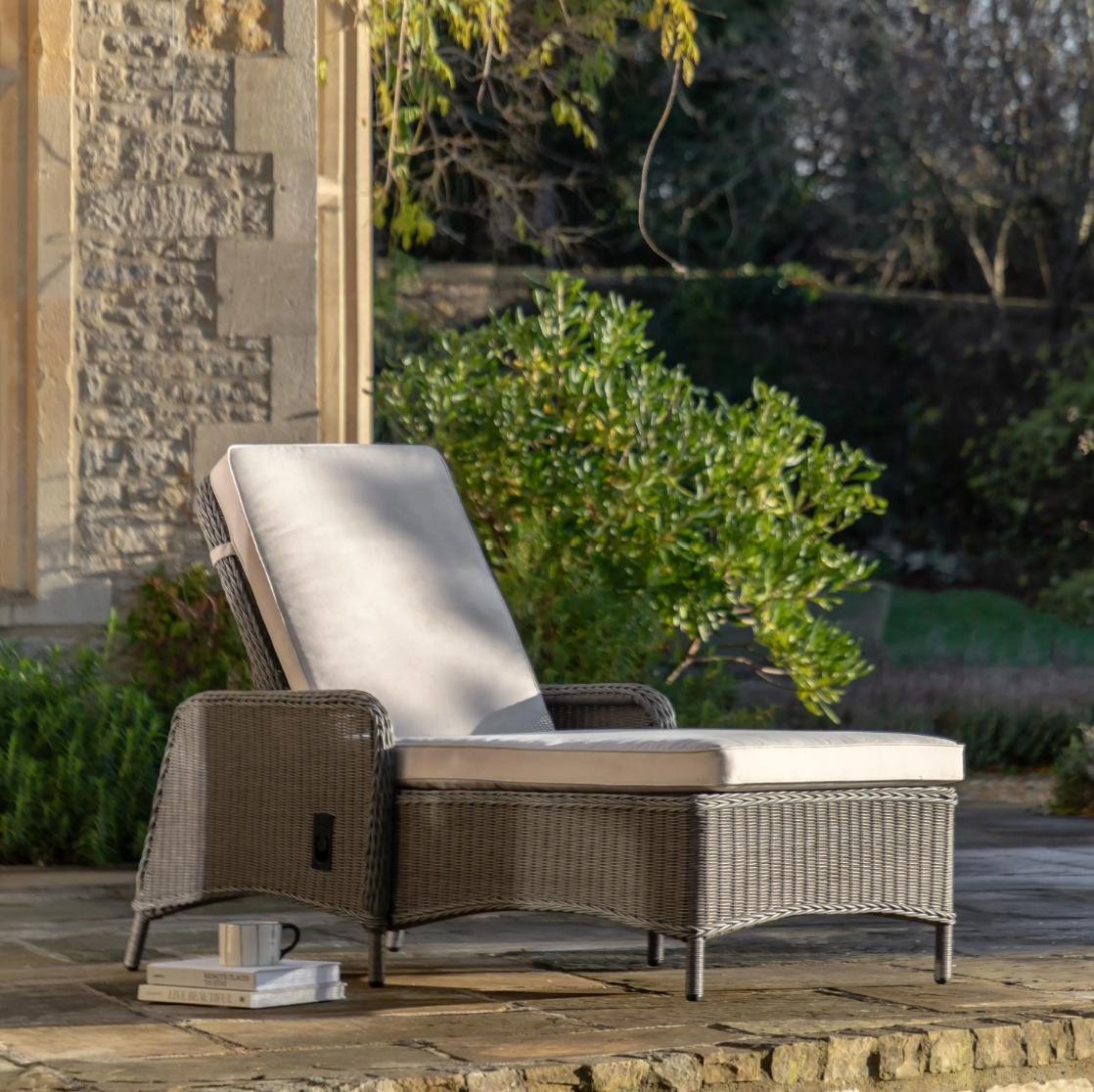 Ascot Sun Lounger – Salt Spray