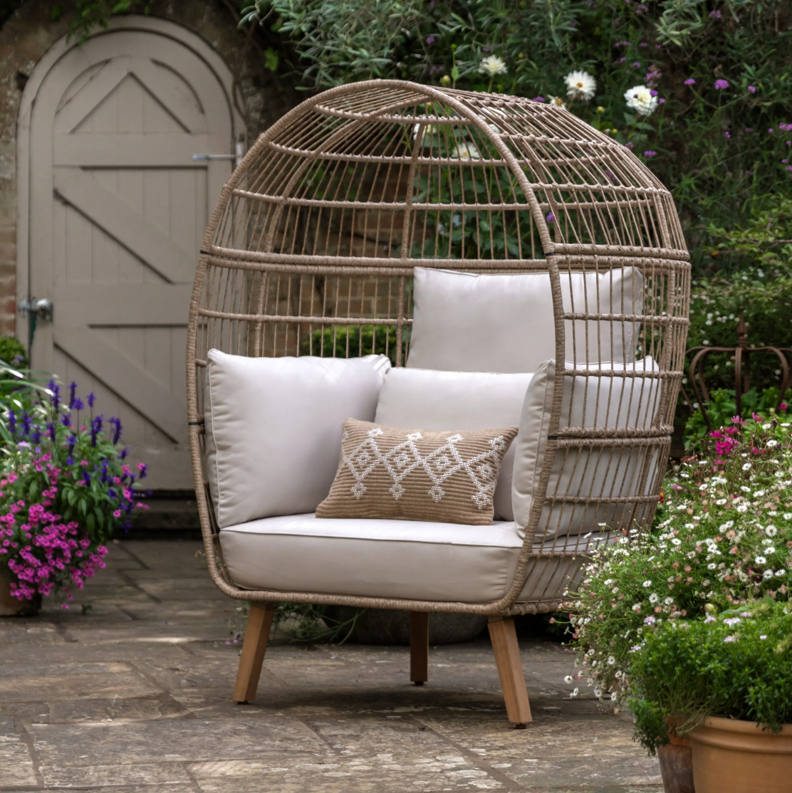 Avena Egg Chair
