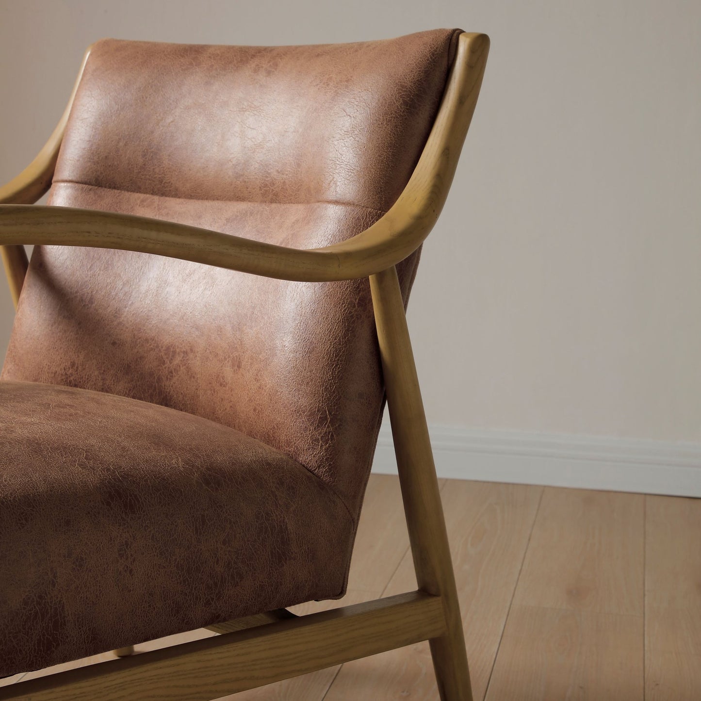 Tarquin Armchair - Rydan Interiors