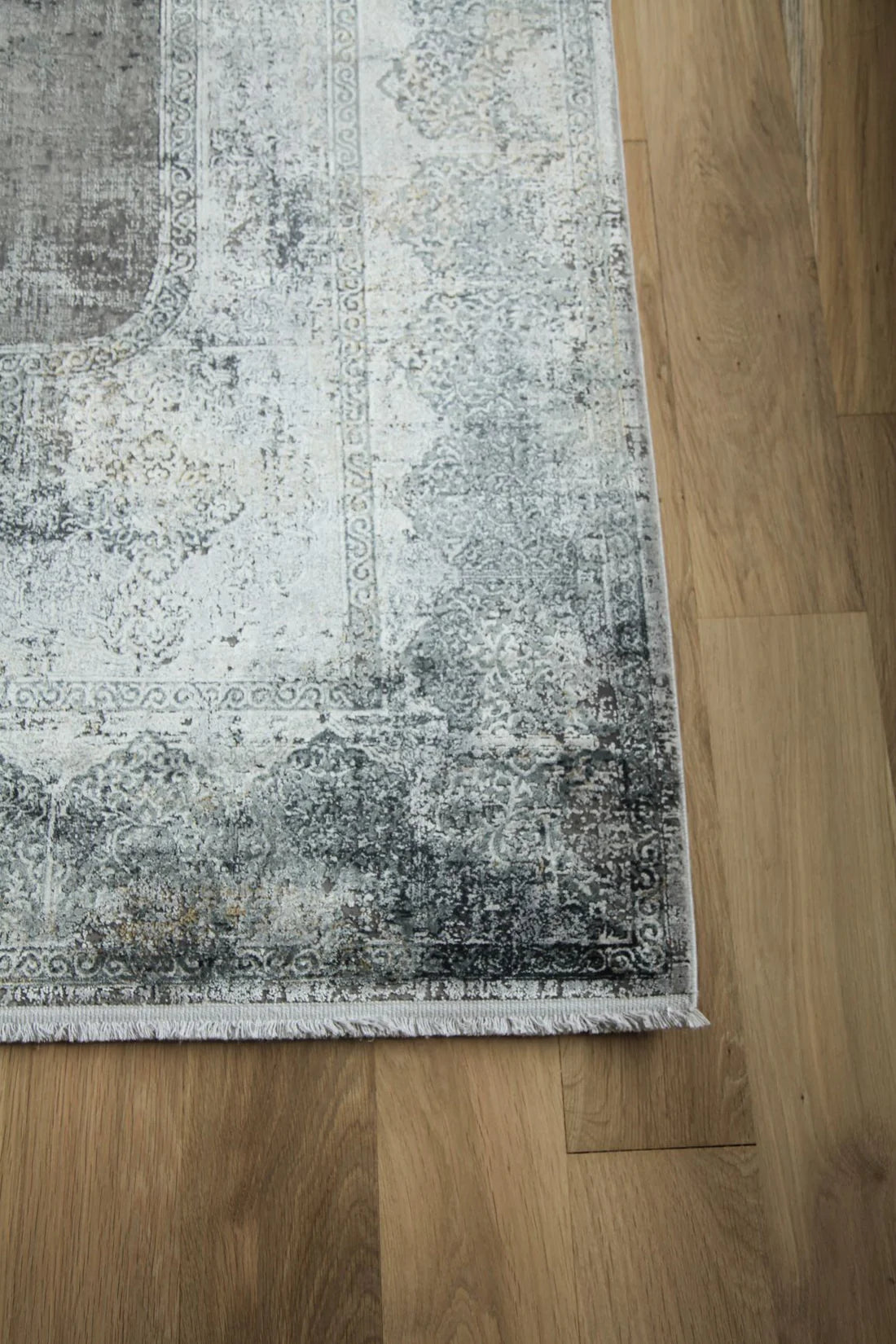 Toros Medallion Luxury Rug | Frost Grey Overdyed