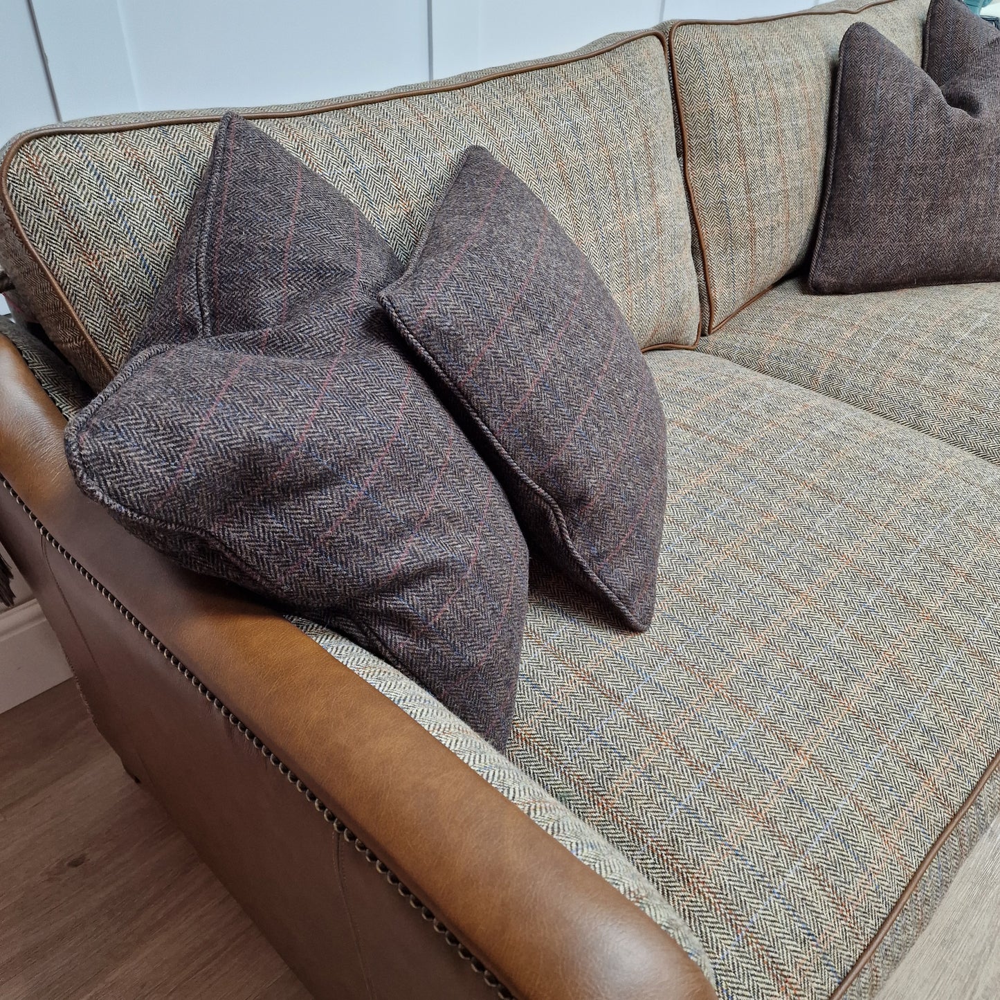 Balmoral Traditional Harris Tweed Sofa