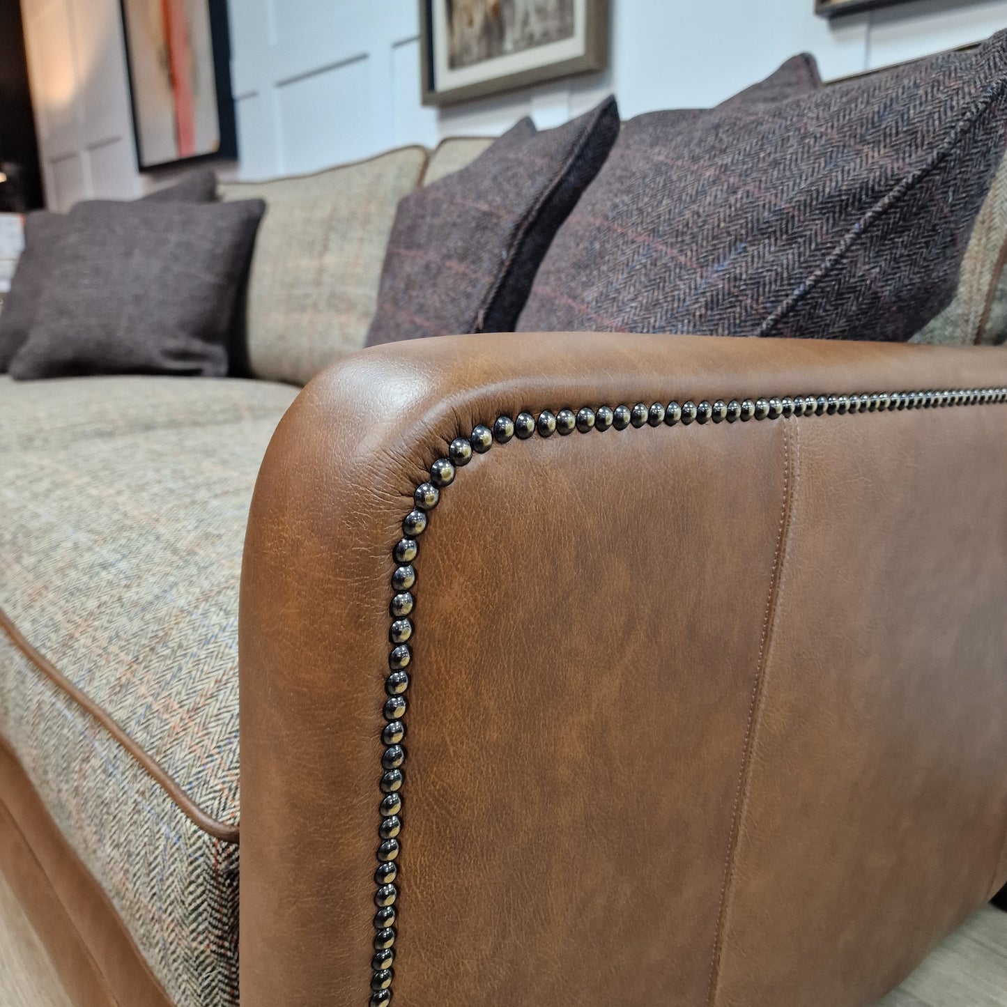 Balmoral Traditional Harris Tweed Sofa