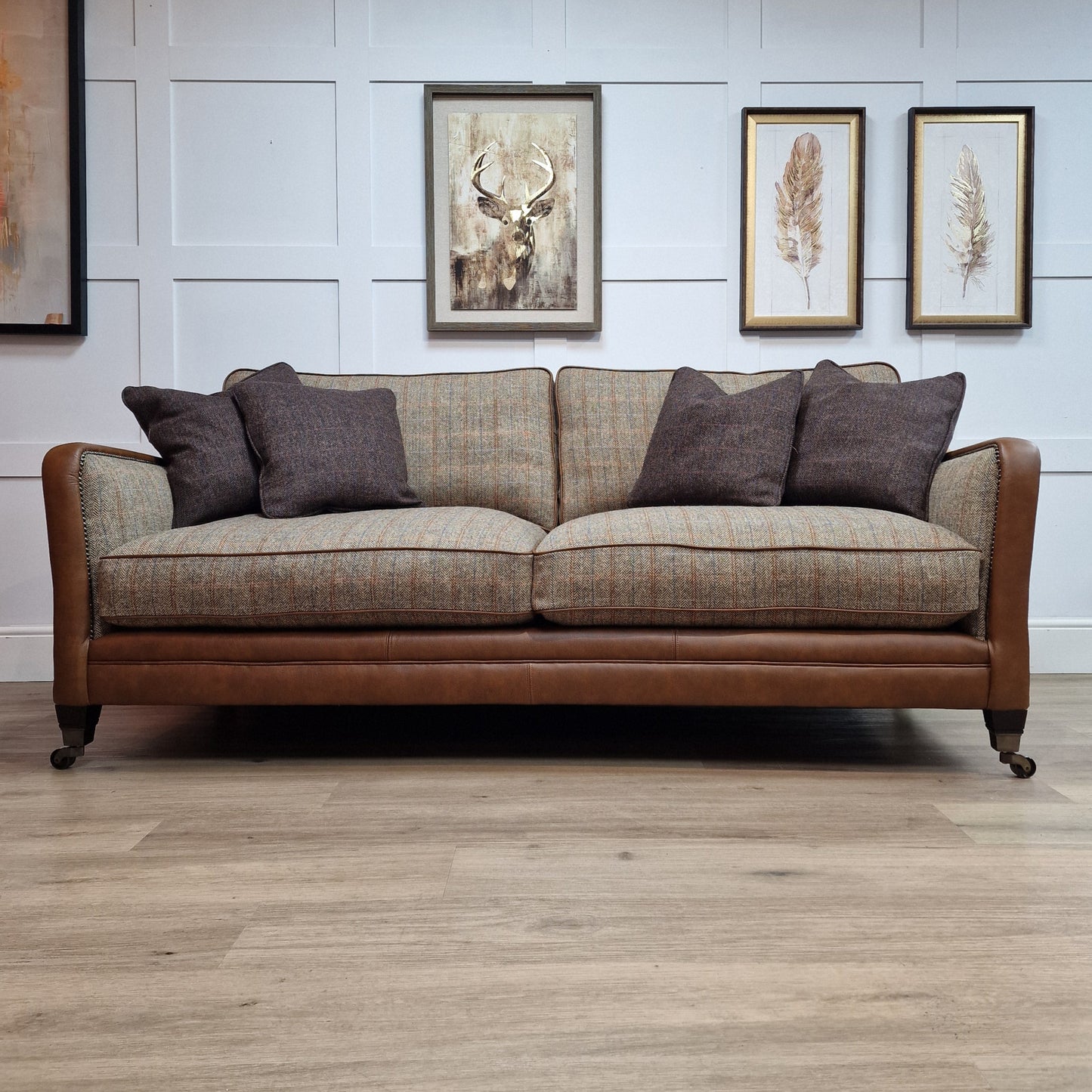 Balmoral Traditional Harris Tweed Sofa