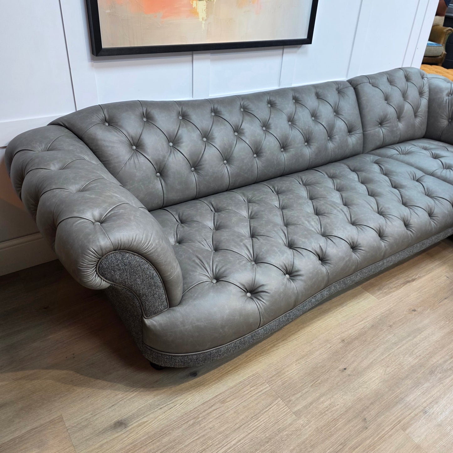 Oskar Chaise Chesterfield - Grey Leather | Model 18