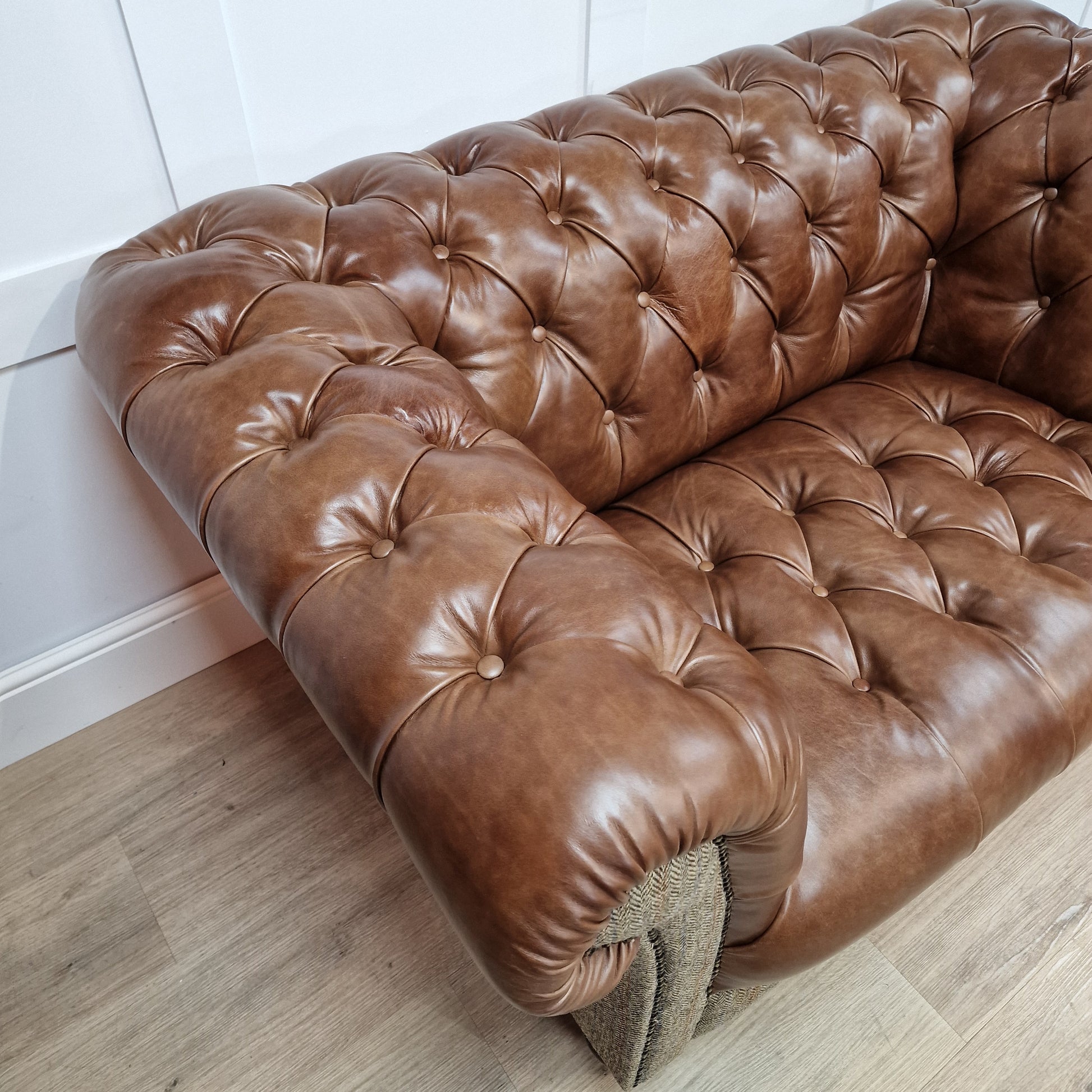 Buck Snuggler Chair Harris Tweed And Leather - Brown And Beige Herringbone - Rydan Interiors