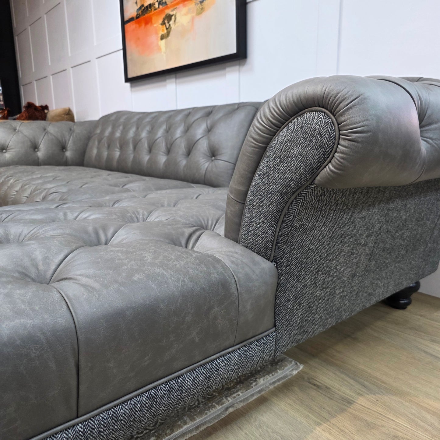 Oskar Chaise Chesterfield - Grey Leather | Model 18